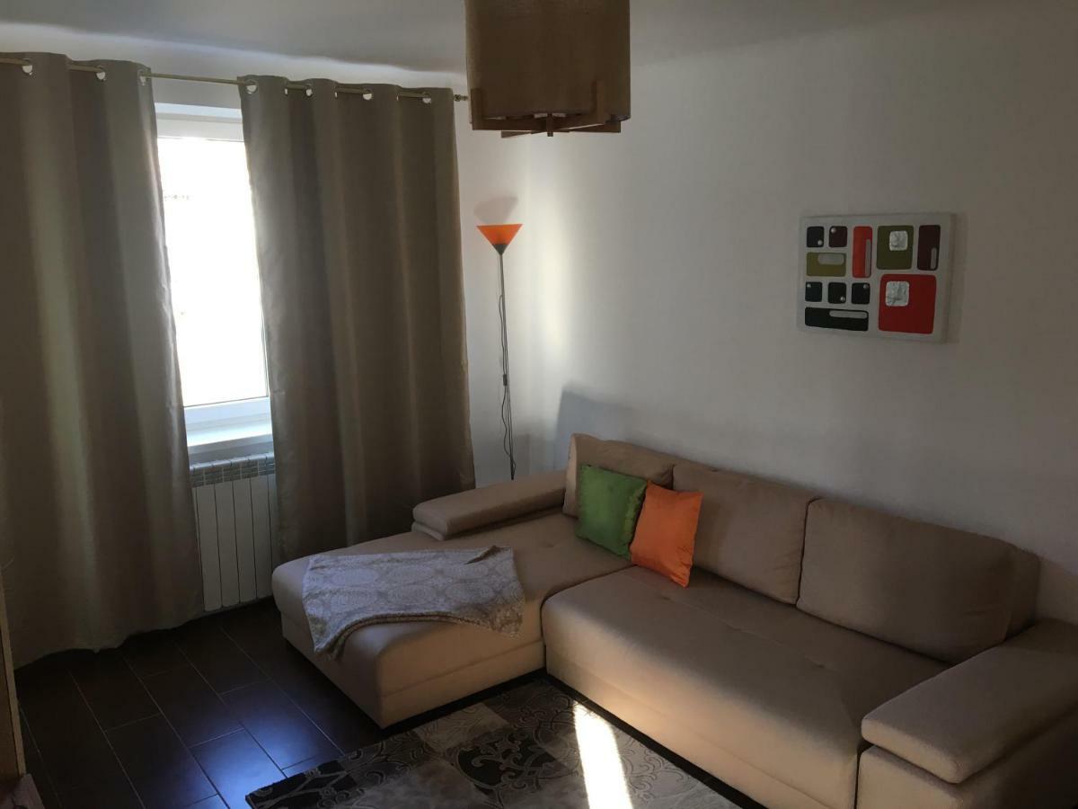 פיאטרה ניאמט Central Home מראה חיצוני תמונה